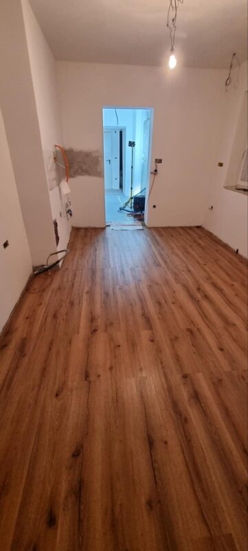 laminat hrast